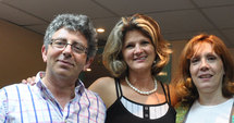 Formation thérapie d’IMPACT à Paris. Sylvie Bellaud-Caro et Laurent Gross accueillent Danie Beaulieu à Paris Formation thérapie d’IMPACT à Paris. Sylvie Bellaud-Caro et Laurent Gross accueillent Danie Beaulieu à Paris