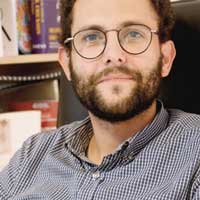Peurs et risques psychosociaux au travail. Maxime Bellego Hors-Série Peurs et Phobies n°15 de la Revue Hypnose & Thérapies Brèves Peurs et risques psychosociaux au travail. Maxime Bellego Hors-Série Peurs et Phobies n°15 de la Revue Hypnose & Thérapies Brèves