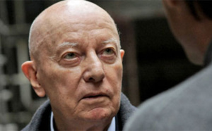 Note septième. Selon François Roustang